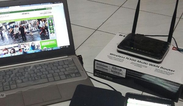 Wireless N300 Multi-WAN Router